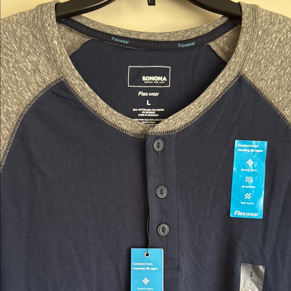 Sonoma Men's Navy and Gray Henley Shirt